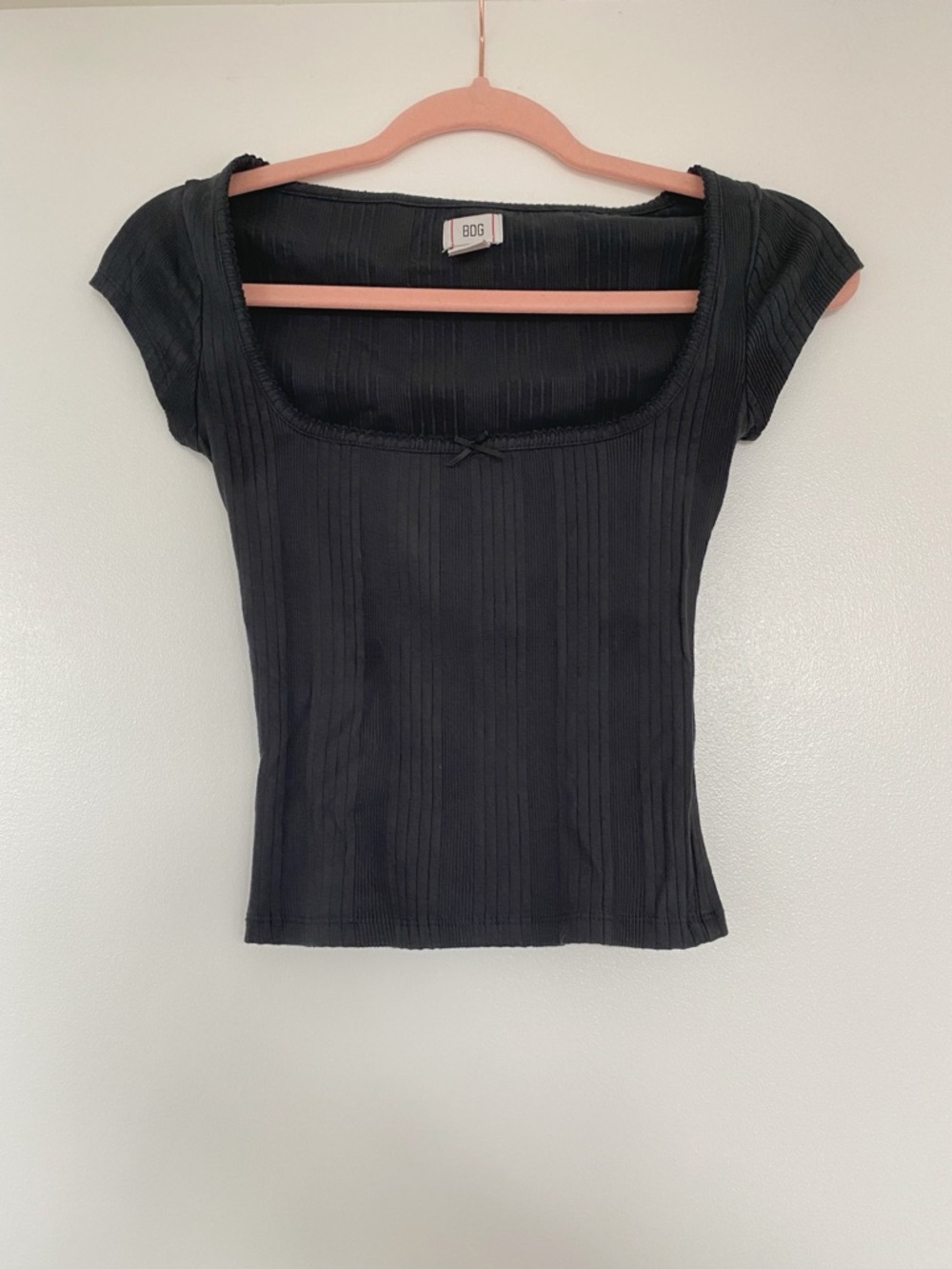 BDG Callie short sleeve baby tee in black— Small